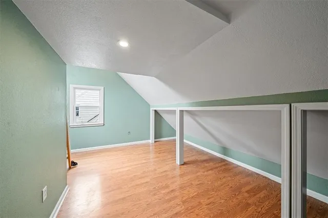 $275,000 | 7224 Paseo Boulevard, Kansas City, MO 64131