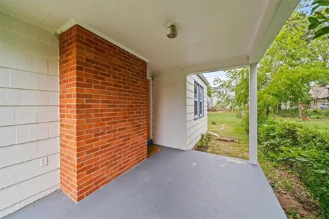 $275,000 | 7224 Paseo Boulevard, Kansas City, MO 64131