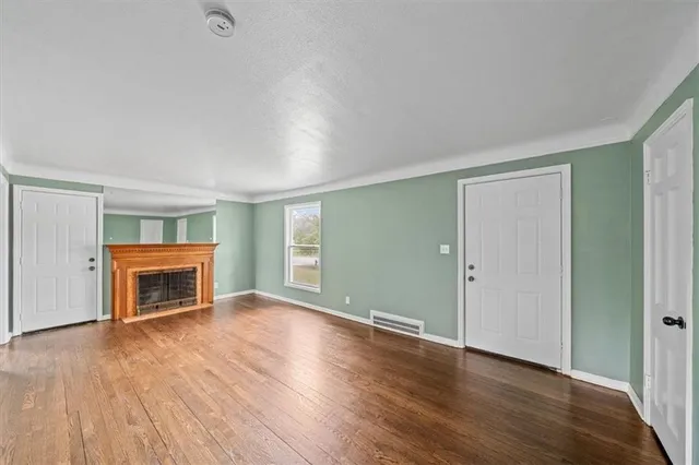 $275,000 | 7224 Paseo Boulevard, Kansas City, MO 64131