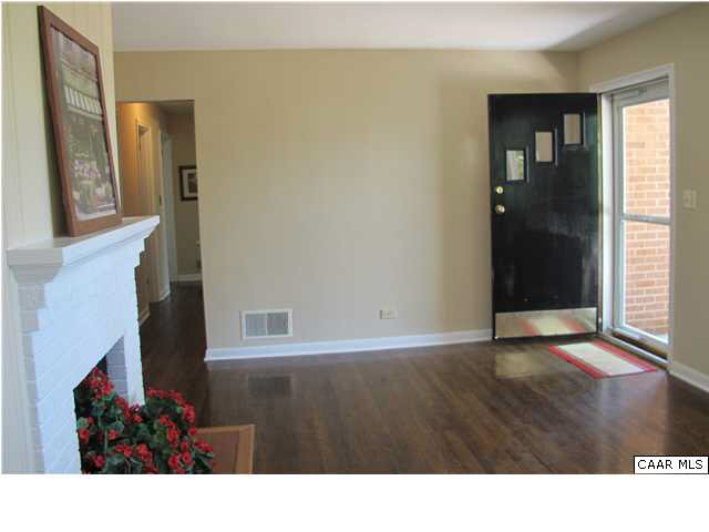 495 Stagecoach Road Charlottesville, VA 22902 - Photo 12 of 27 Gallery Image 12
