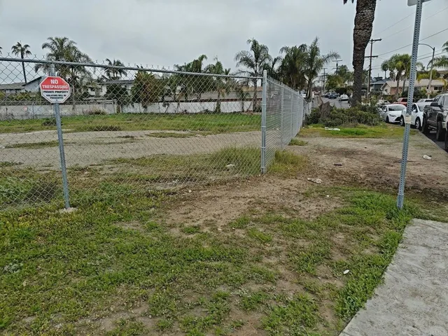 $550,000 | 757 North Santa Fe Avenue, Vista, CA 92084