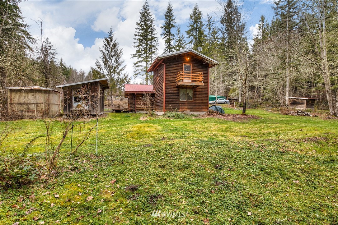 47617 Spring Water Road East Eatonville, WA 98328 - Photo 2 of 25