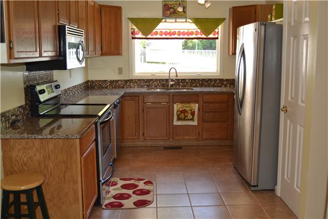 175 Curd Road Mount Juliet, TN 37122 - Photo 11 of 15 Gallery Image 11