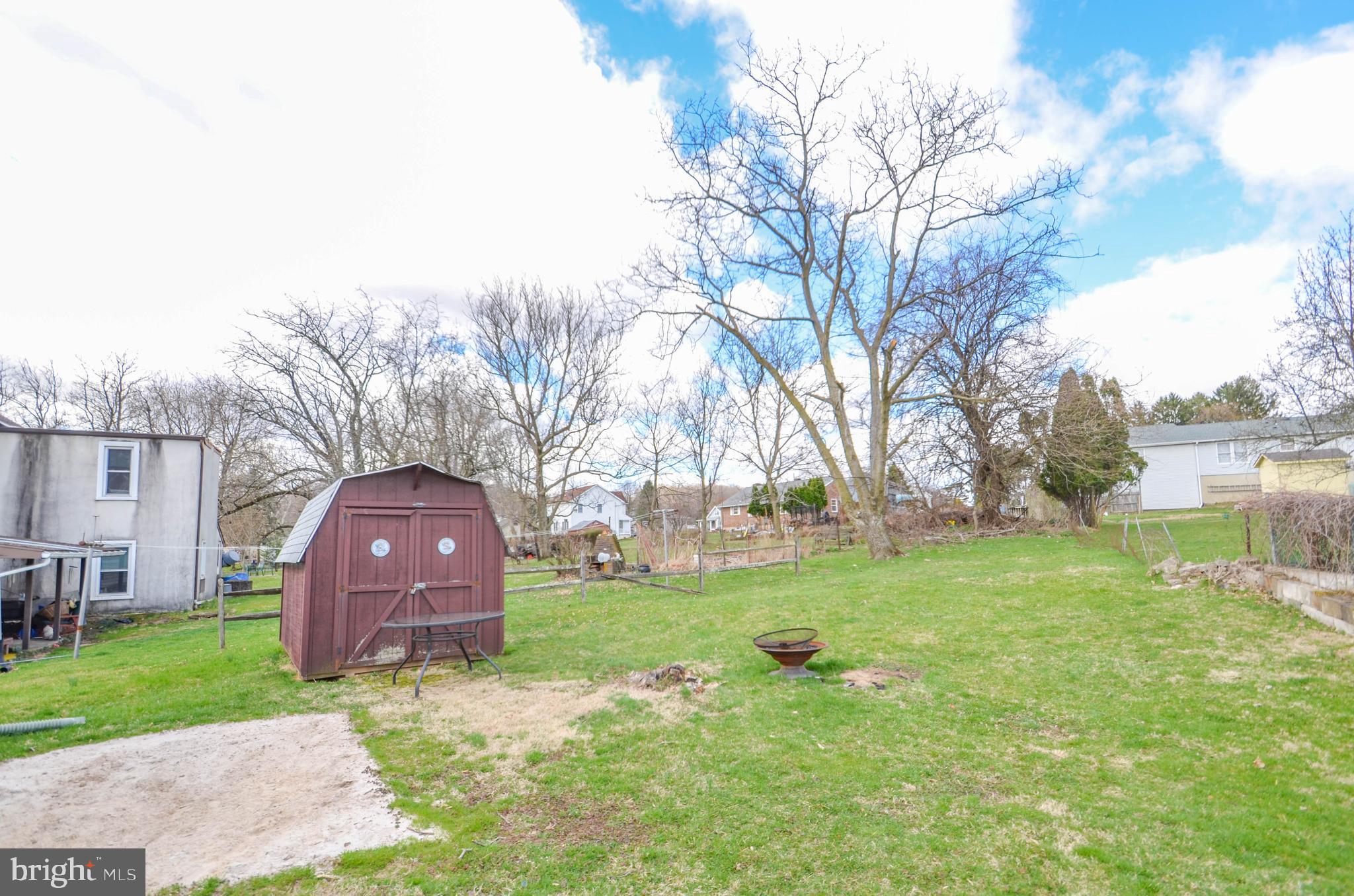 916 Public Road Bethlehem, PA 18015 - Photo 12 of 15 Gallery Image 12
