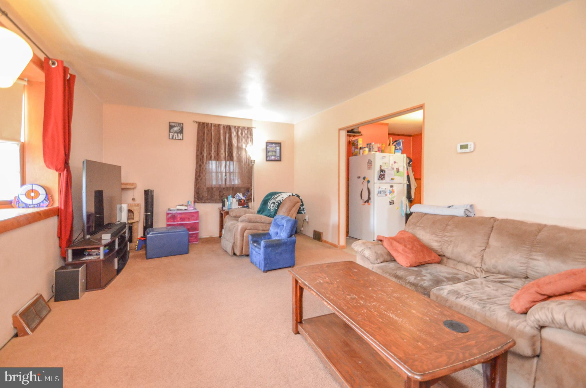 916 Public Road Bethlehem, PA 18015 - Photo 4 of 15 Gallery Image 4