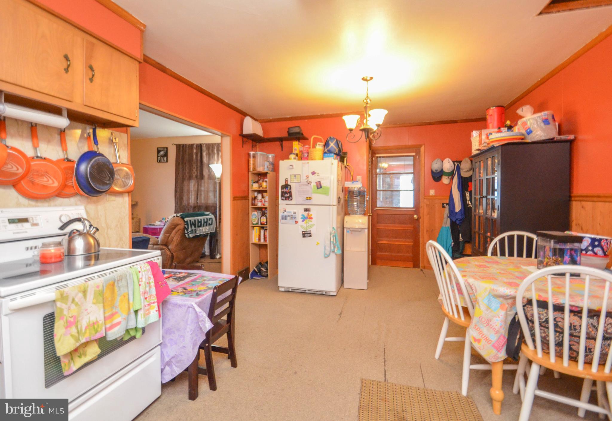 916 Public Road Bethlehem, PA 18015 - Photo 7 of 15 Gallery Image 7