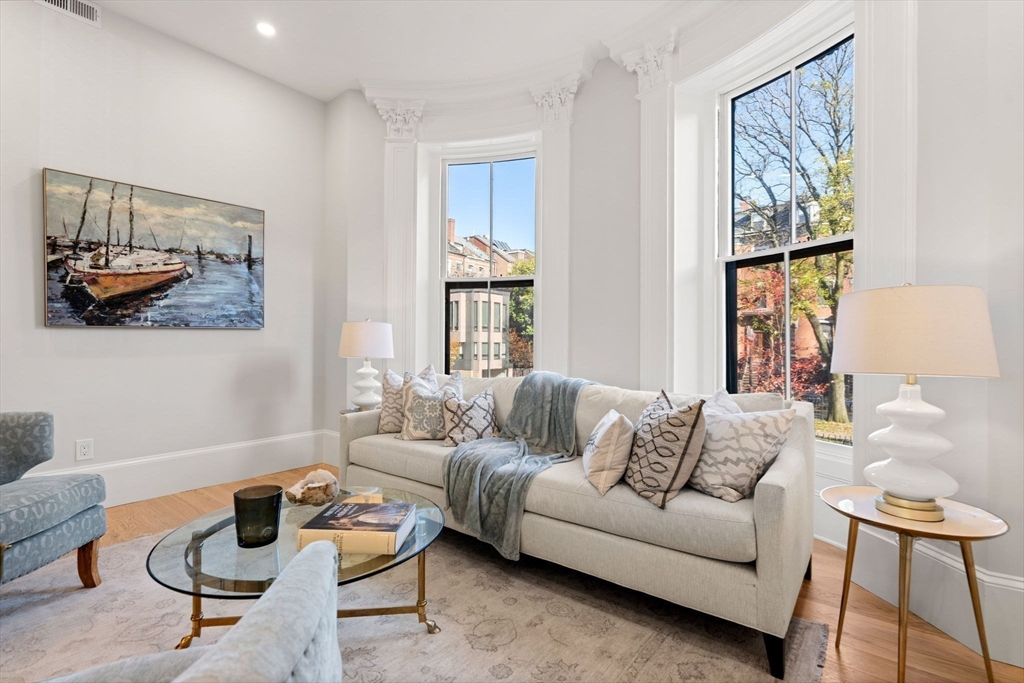 5 Worcester Square, Unit 2 Boston, MA 02118 - Photo 1 of 29 Gallery Image 1