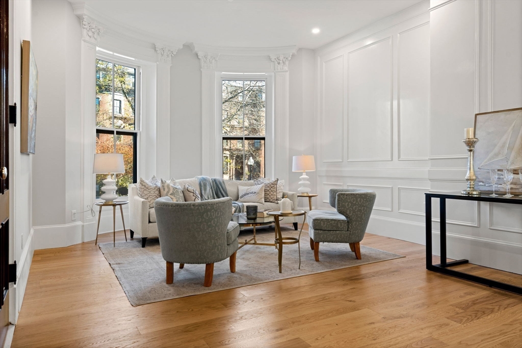 5 Worcester Square, Unit 2 Boston, MA 02118 - Photo 4 of 29 Gallery Image 4