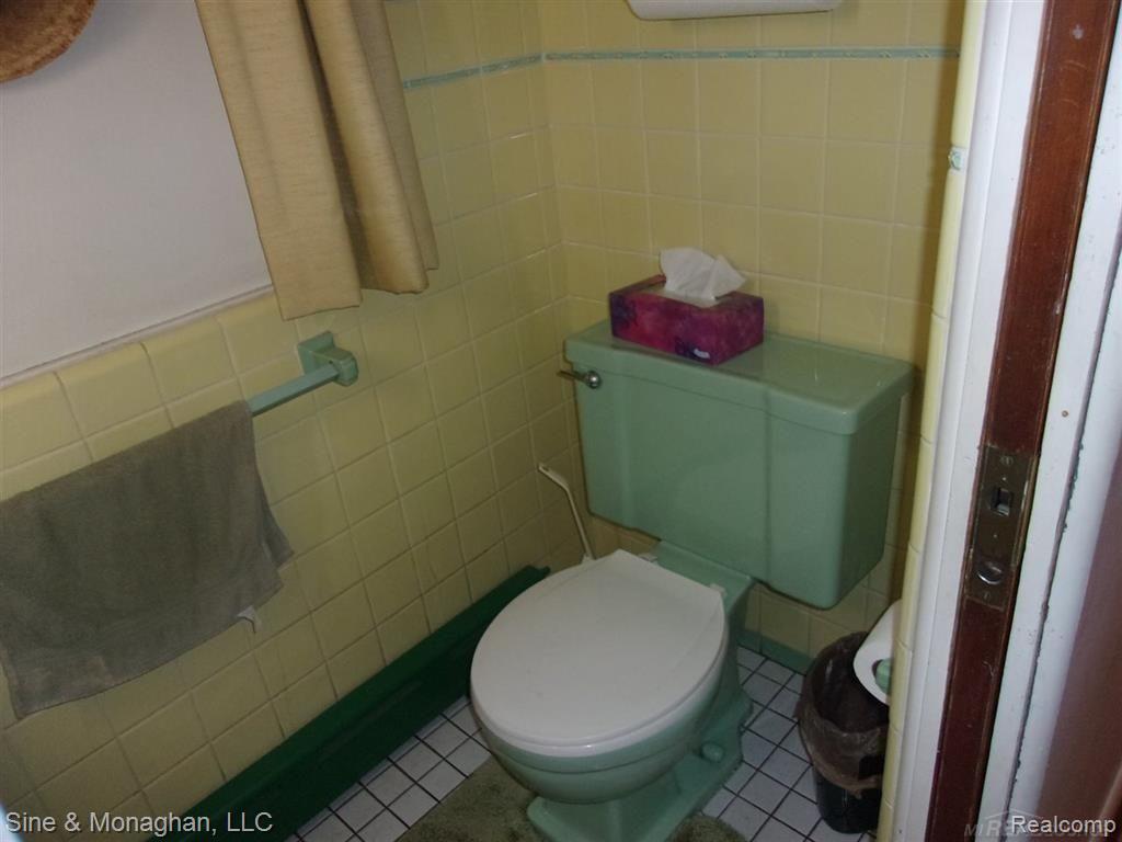 8082 Marsh Road Algonac, MI 48001 - Photo 31 of 52 31.JPG