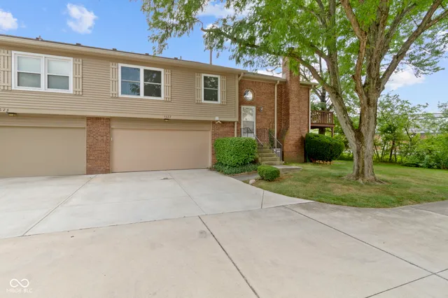 $210,000 | 7622 Castleton Farms W Drive, Indianapolis, IN 46256