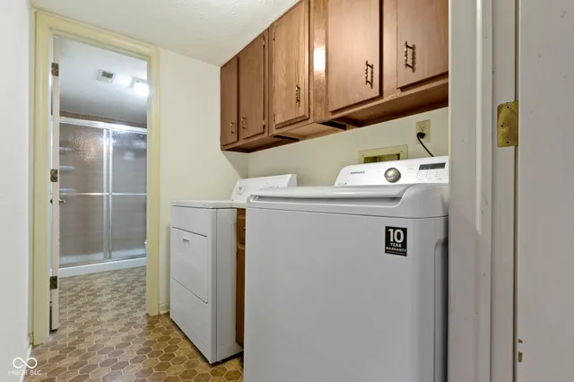 $210,000 | 7622 Castleton Farms W Drive, Indianapolis, IN 46256