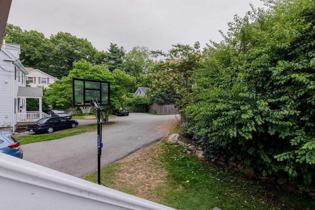 28 Beecher Place, Unit B Newton, MA 02459 - Photo 33 of 36