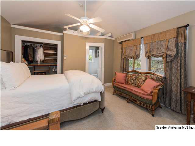 2800 16th Place South Birmingham, AL 35209 - Photo 25 of 32