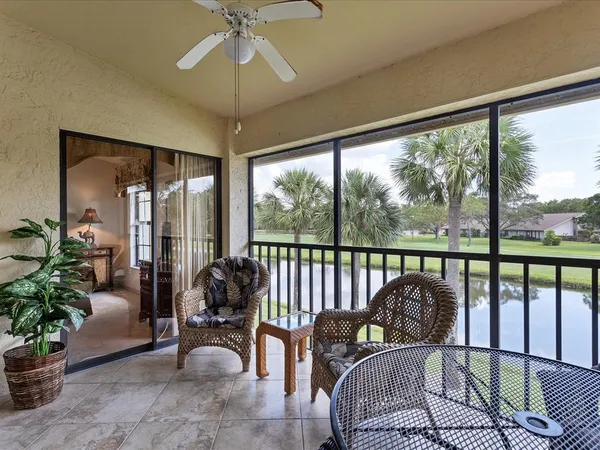 $1,900 | 4440 Weybridge, Unit 4440, Sarasota, FL 34235