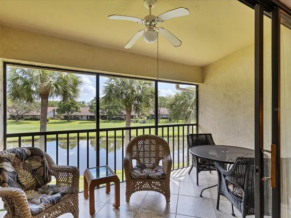 $1,900 | 4440 Weybridge, Unit 4440, Sarasota, FL 34235