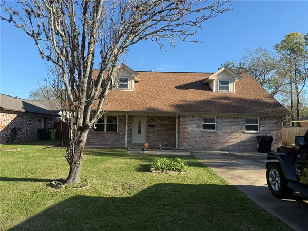 $2,400 | 1109 Sally Anne Drive, Rosenberg, TX 77471