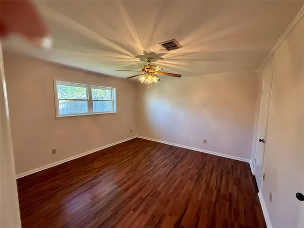 $2,400 | 1109 Sally Anne Drive, Rosenberg, TX 77471
