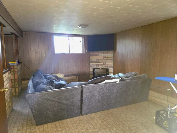 $155,000 | 3340 West 20th Avenue, Gary, IN 46404