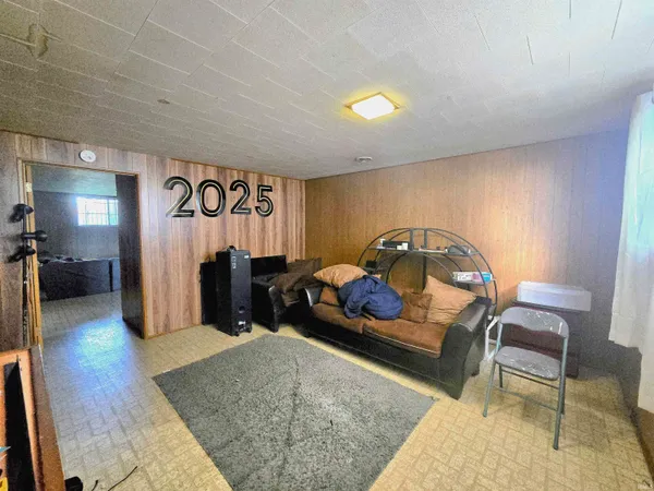 $155,000 | 3340 West 20th Avenue, Gary, IN 46404