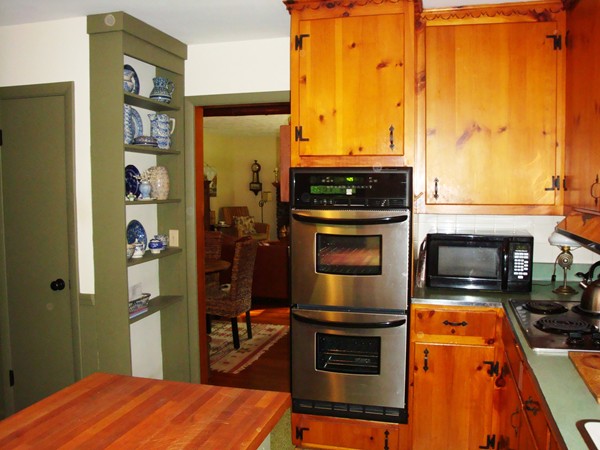 415 Breakneck Road Southbridge, MA 01550 - Photo 3 of 21