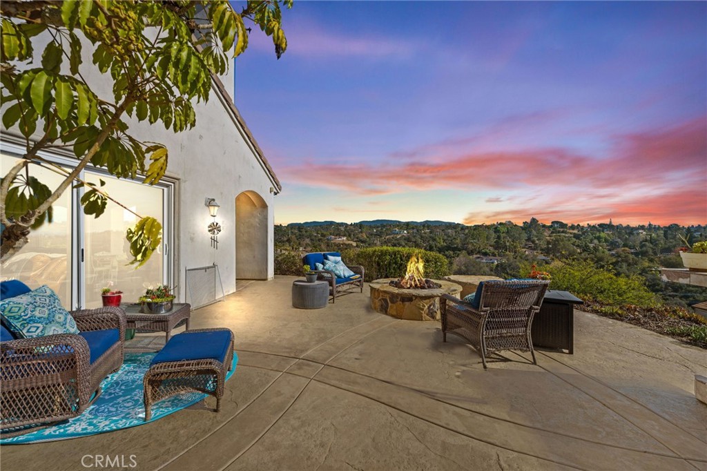 2240 Aqua Hill Road Fallbrook, CA 92028 - Photo 2 of 54