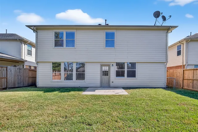 $2,750 | 2708 Calico Creek Lane, Pearland, TX 77584