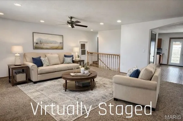 $414,900 | 16328 Stolletown Road, Carlyle, IL 62231