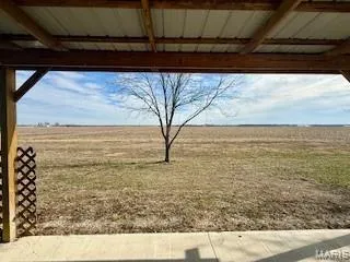 $414,900 | 16328 Stolletown Road, Carlyle, IL 62231