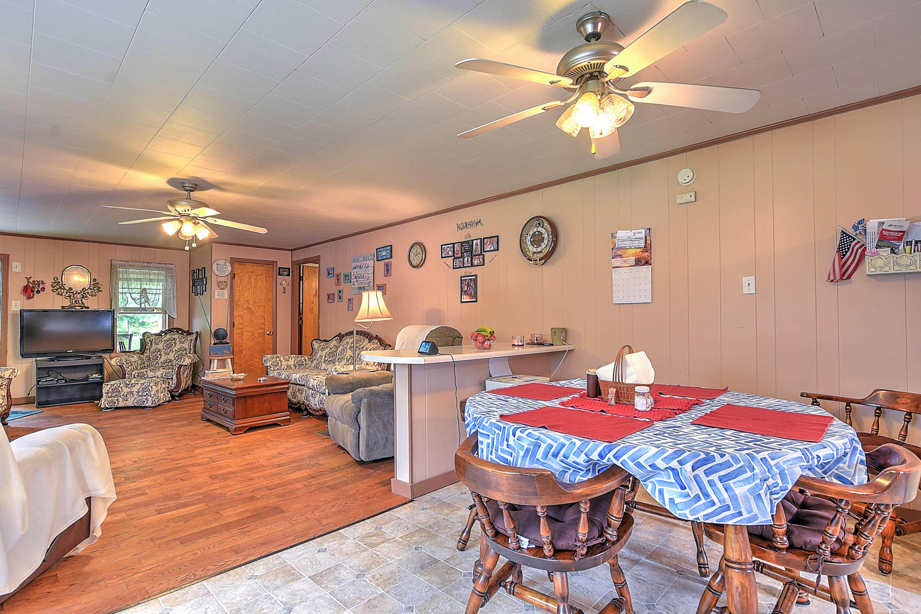 102 Dugger Branch Road Elizabethton, TN 37643 - Photo 16 of 20 102 Duggar-16
