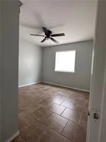 $1,975 | 7941 Elk Drive, Corpus Christi, TX 78414