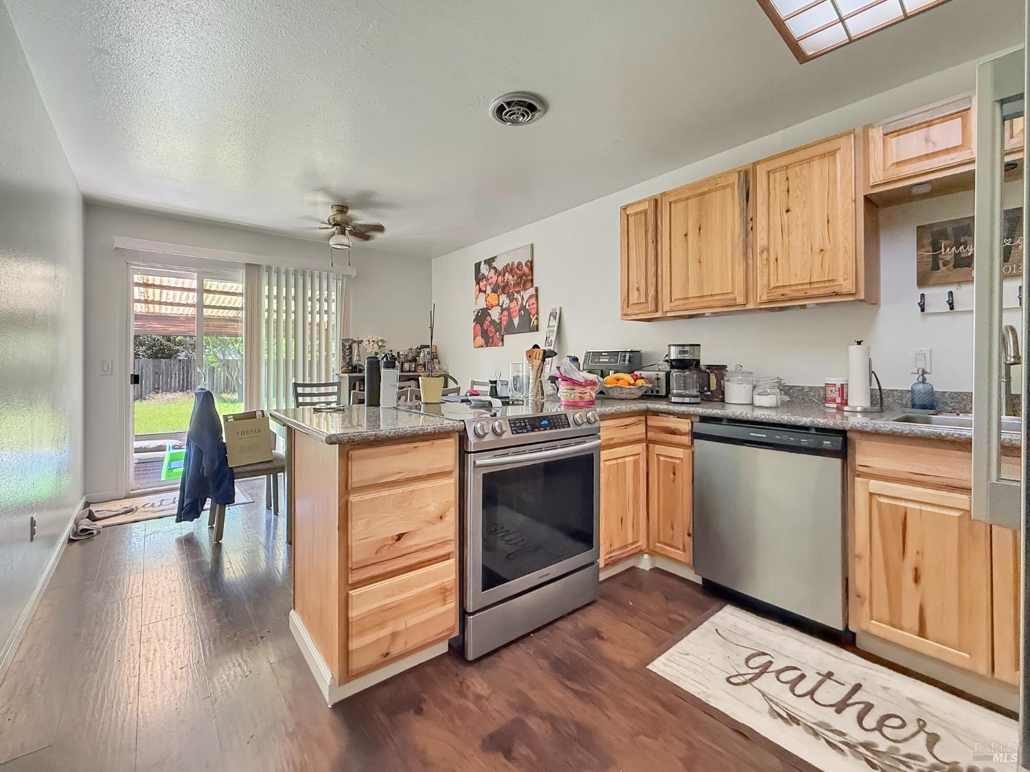 80 Woelfe Drive Santa Rosa, CA 95403 - Photo 3 of 39