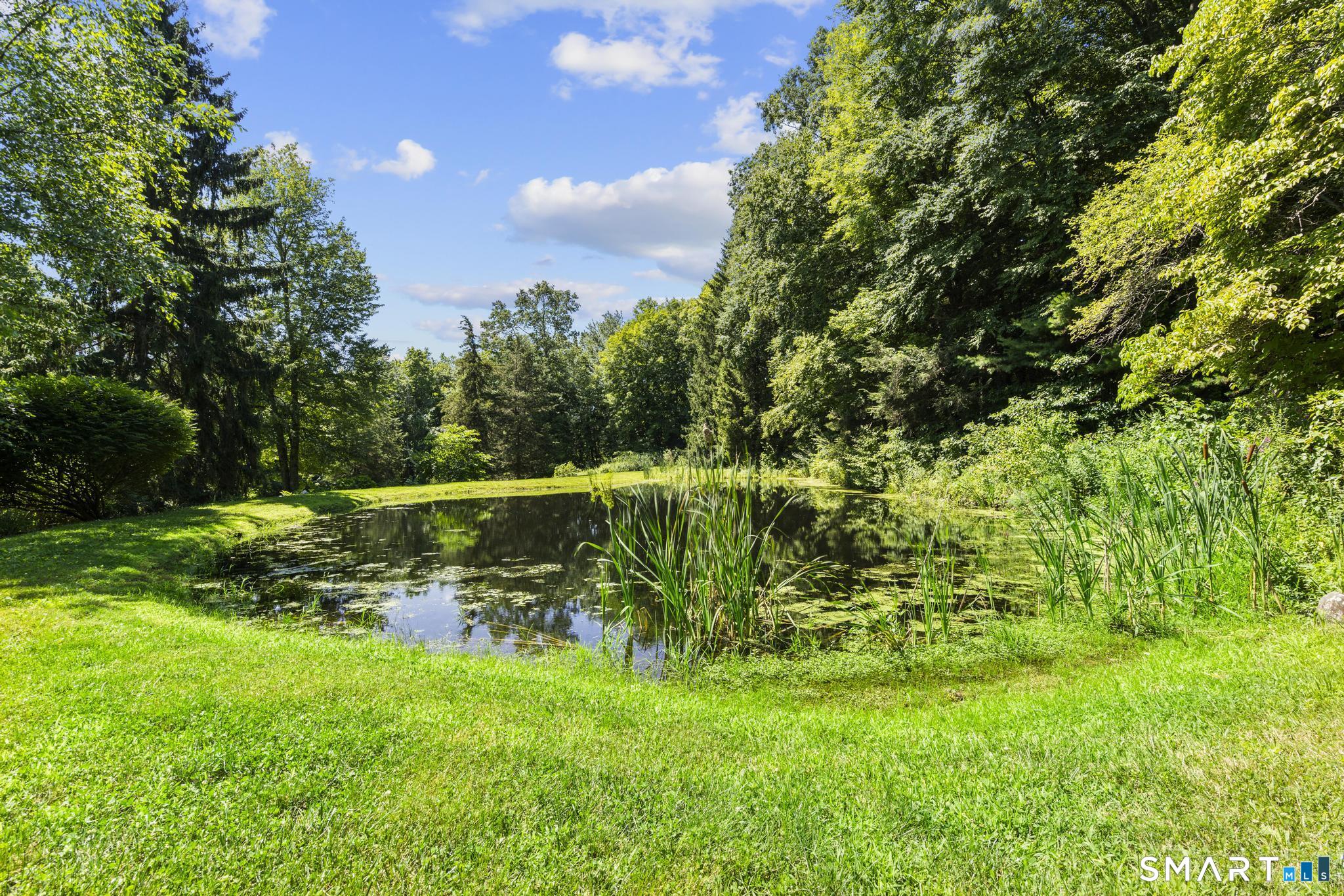 13 Woodchuck Hill Road Simsbury, CT 06092 - Photo 36 of 40 Gallery Image 36