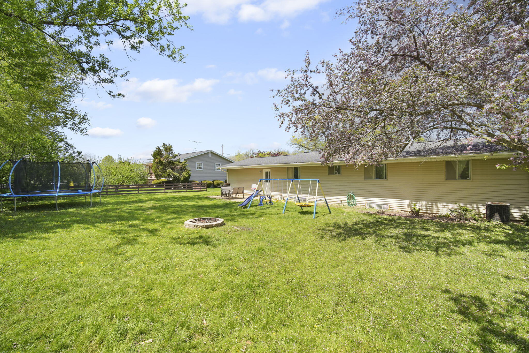 4111 Spring Arbor Road Jackson, MI 49201 - Photo 20 of 28 20-web-or-mls-DSC05648