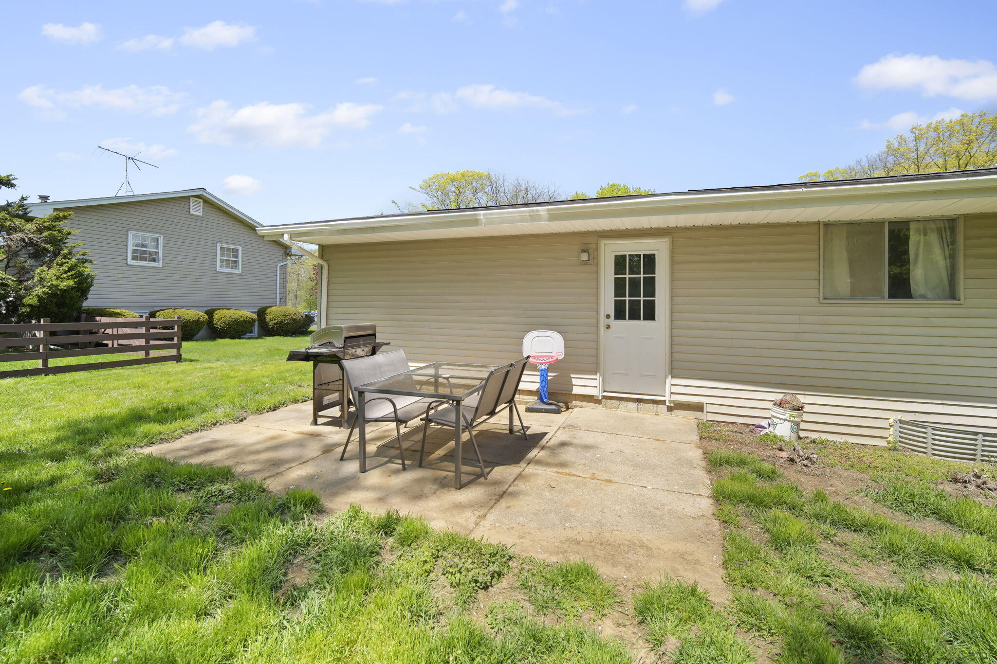4111 Spring Arbor Road Jackson, MI 49201 - Photo 23 of 28 23-web-or-mls-DSC05663