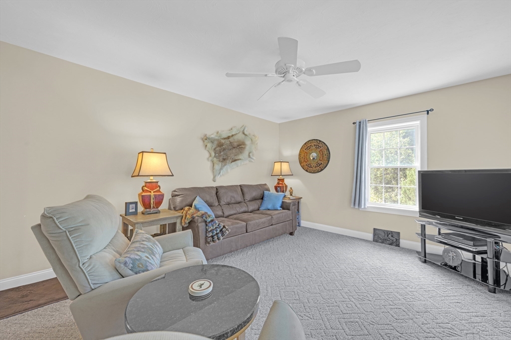 7 Kittredge Road North Brookfield, MA 01535 - Photo 11 of 42