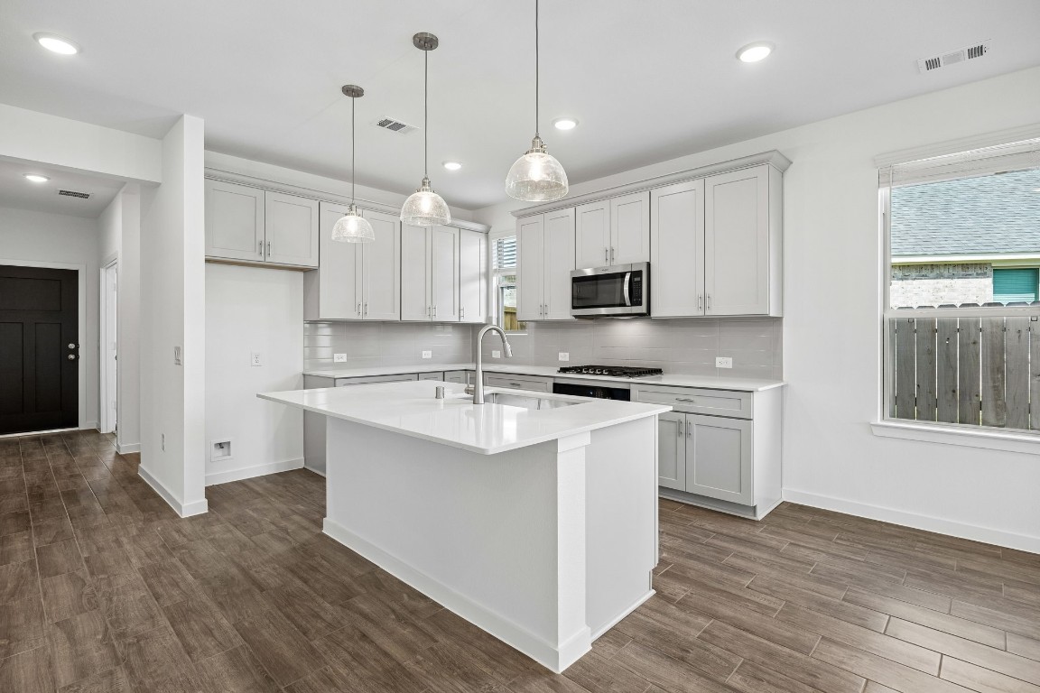 15190 Wild Gully Way Conroe, TX 77302 - Photo 6 of 38