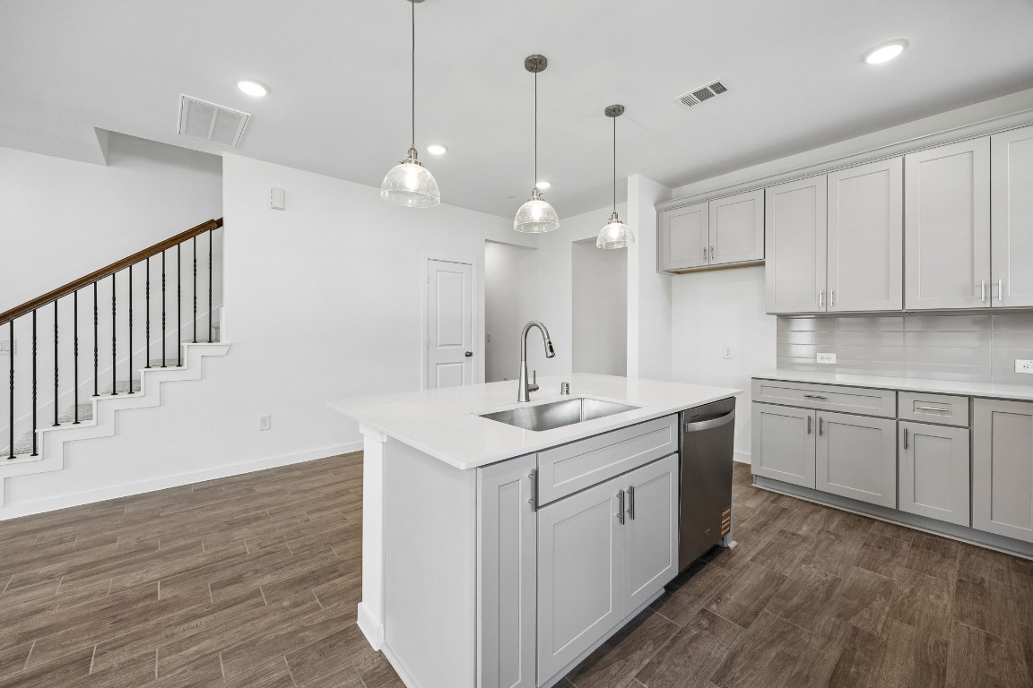 15190 Wild Gully Way Conroe, TX 77302 - Photo 7 of 38