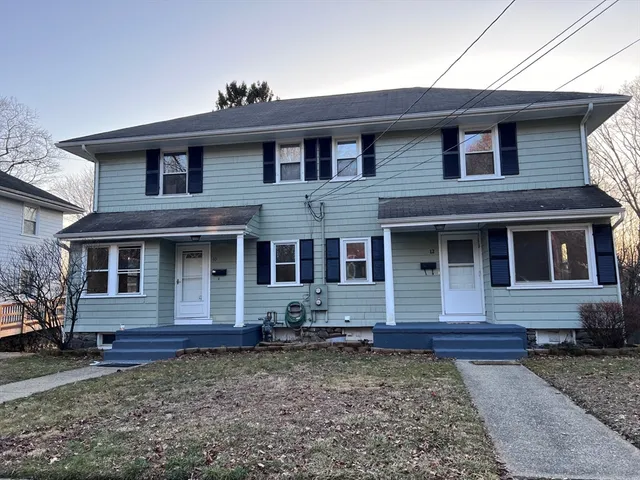 $2,700 | 10-12 Spring Street, Unit 10, Plainville, MA 02762