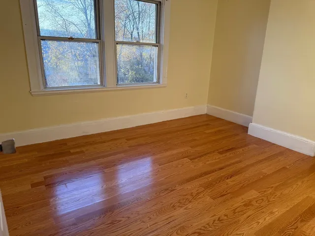 $2,700 | 10-12 Spring Street, Unit 10, Plainville, MA 02762