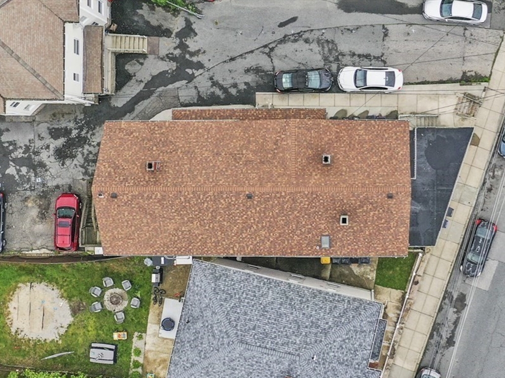 422 County Street Fall River, MA 02723 - Photo 6 of 25