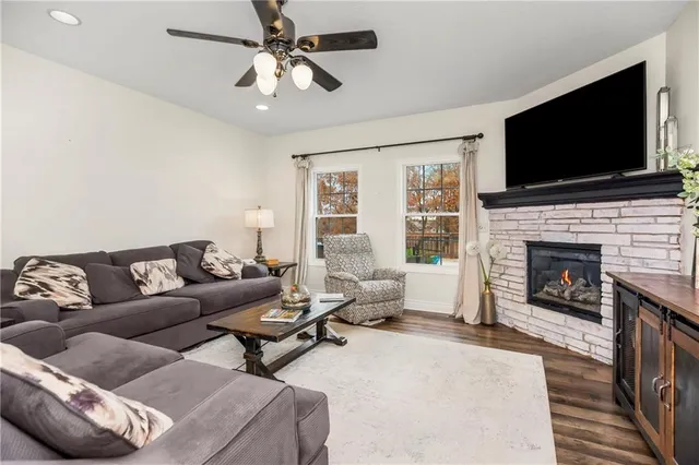 $699,950 | 11412 Northeast 113th Terrace, Liberty, MO 64068