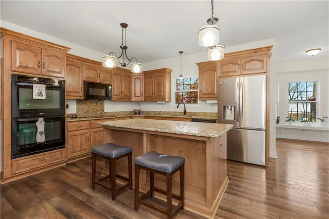 $699,950 | 11412 Northeast 113th Terrace, Liberty, MO 64068