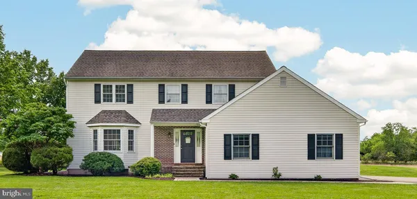 $625,000 | 4 Moses Lane, Schwenksville, PA 19473