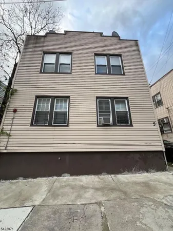 $2,200 | 5 Timothy Street, Unit 4, Paterson, NJ 07503