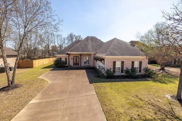 $428,000 | 1593 Banbury Lane, Hernando, MS 38632
