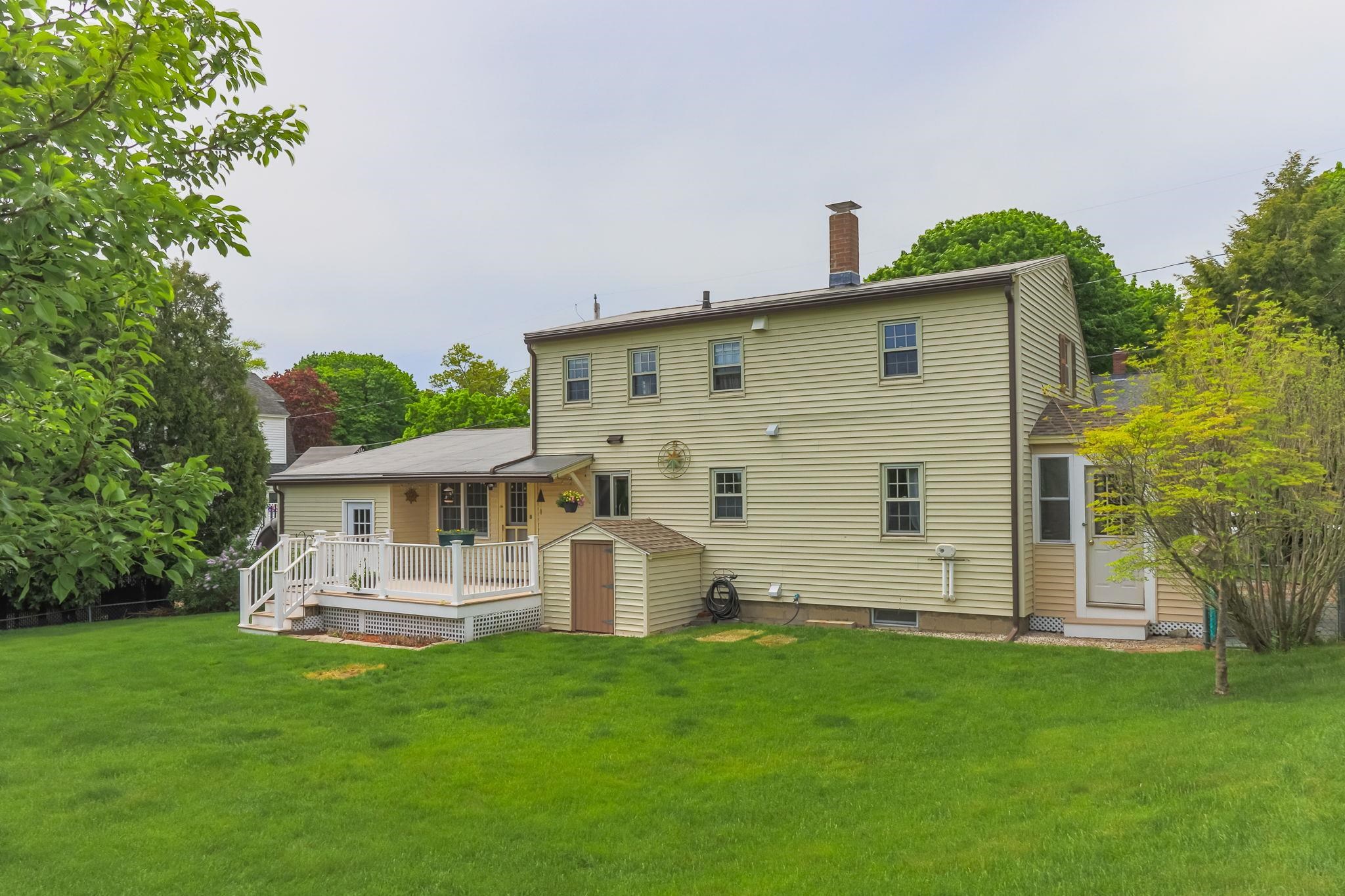 39 Dearborn Avenue Hampton, NH 03842 - Photo 10 of 48