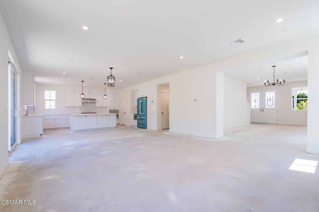 4687 Summit Avenue Simi Valley, CA 93063 - Photo 15 of 61