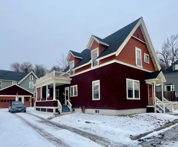 $244,500 | 263 School Street, Berlin, NH 03570