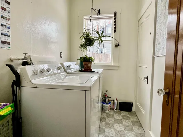 $244,500 | 263 School Street, Berlin, NH 03570