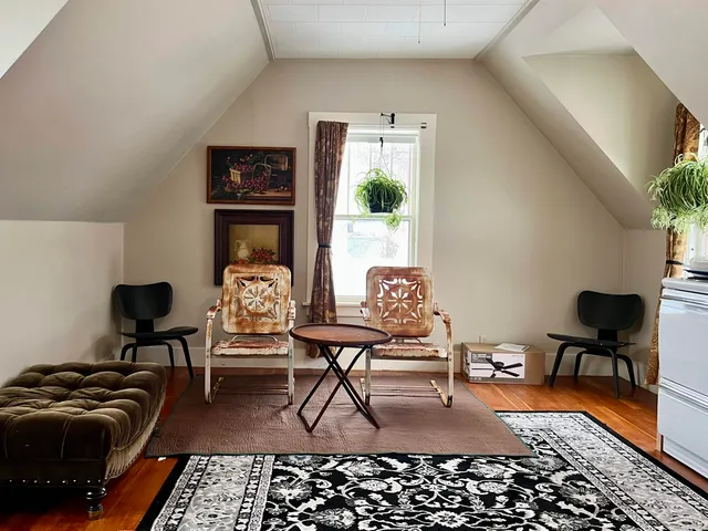 $244,500 | 263 School Street, Berlin, NH 03570